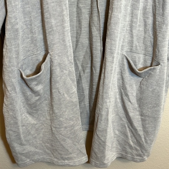 DONNI Gray Ribbed Open Front Cardigan - Picture 3 of 12